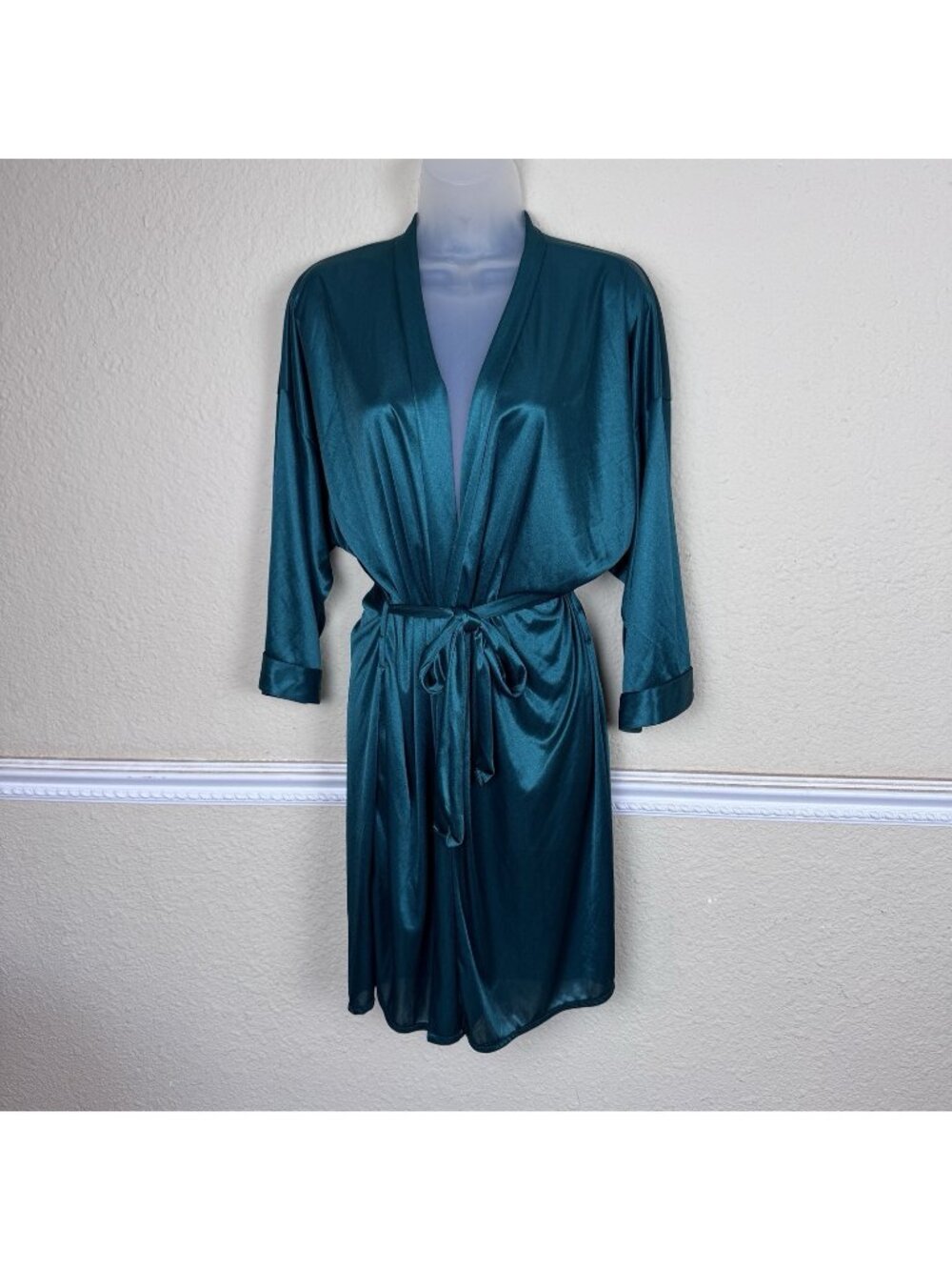 VTG Petra Fashions Emerald Green One Size Robe Negligee Gown Elegant Classy